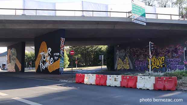 Poitiers street art Tour de France